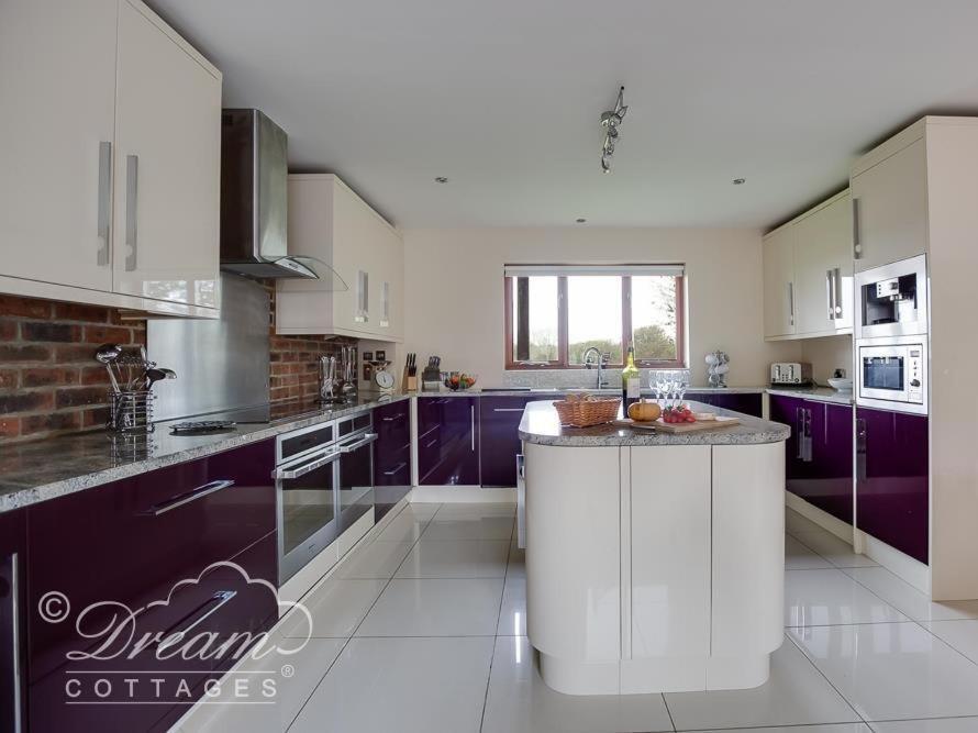 Baytree Lodge Weymouth Bagian luar foto