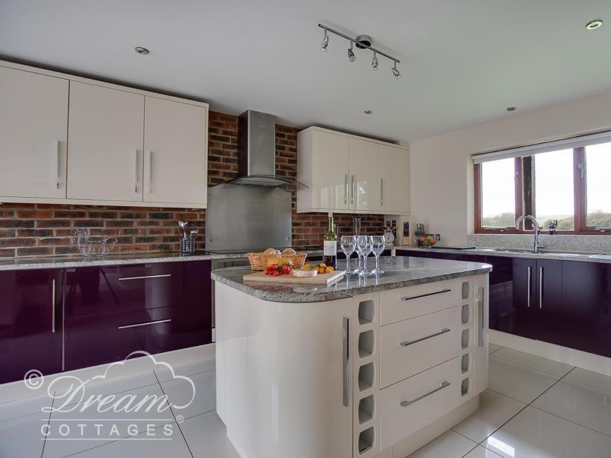 Baytree Lodge Weymouth Bagian luar foto